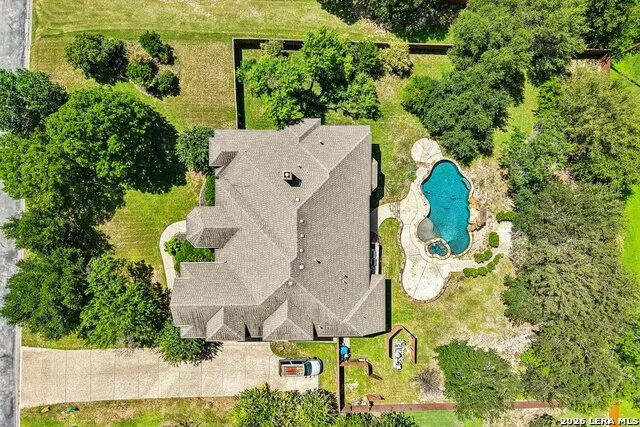 21411 Liguria Dr Garden Ridge, TX 78266