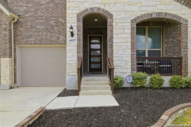 6937 HALLIE HL Schertz, TX 78154