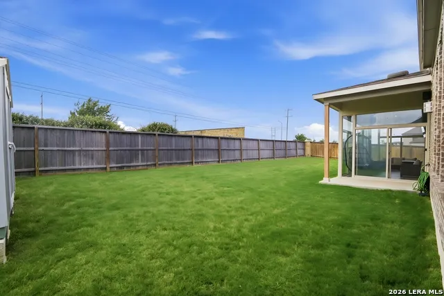6937 HALLIE HL Schertz, TX 78154