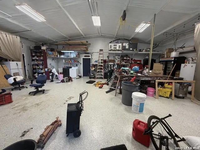 928 County Road 154 Pleasanton, TX 78064