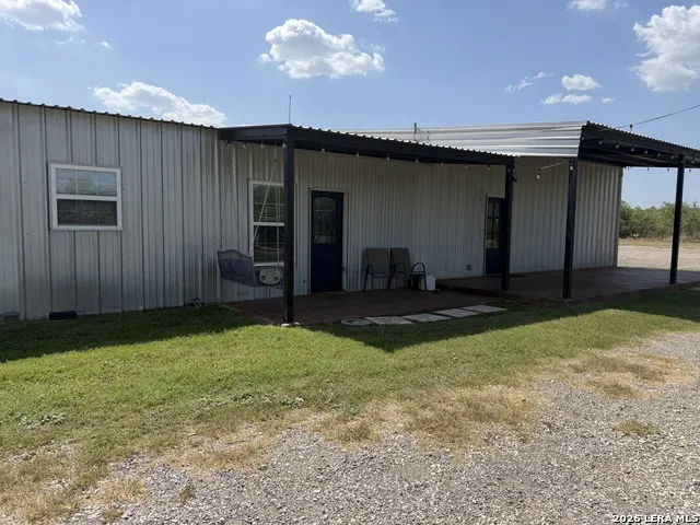 928 County Road 154 Pleasanton, TX 78064