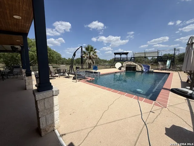 928 County Road 154 Pleasanton, TX 78064