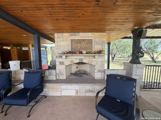 928 County Road 154 Pleasanton, TX 78064