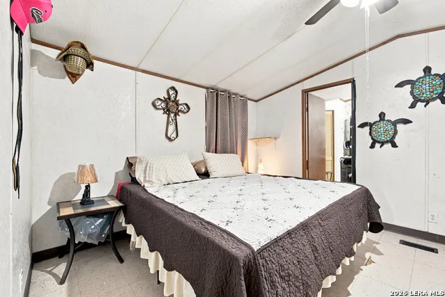 24208 Romin Dr San Antonio, TX 78264