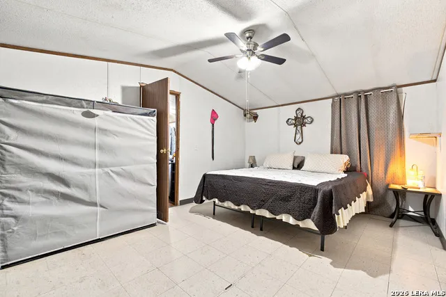 24208 Romin Dr San Antonio, TX 78264