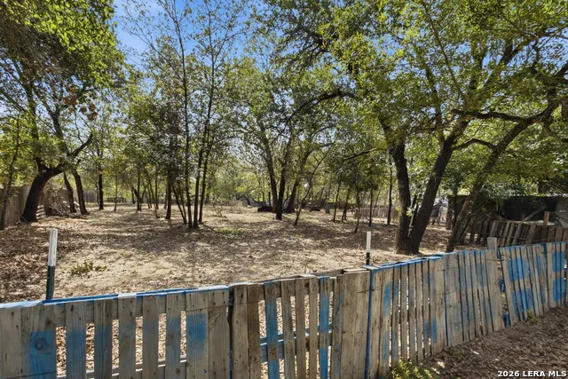 24208 Romin Dr San Antonio, TX 78264