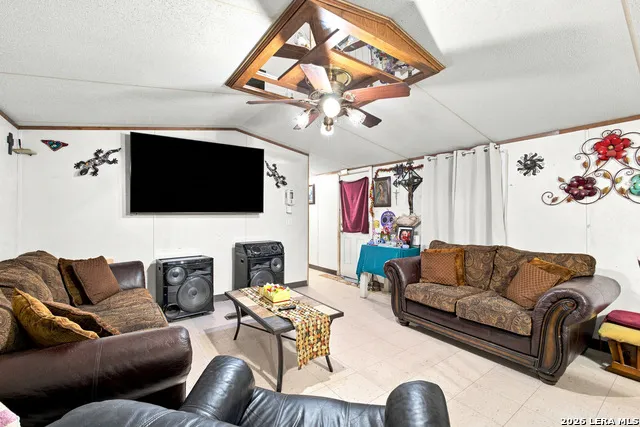 24208 Romin Dr San Antonio, TX 78264