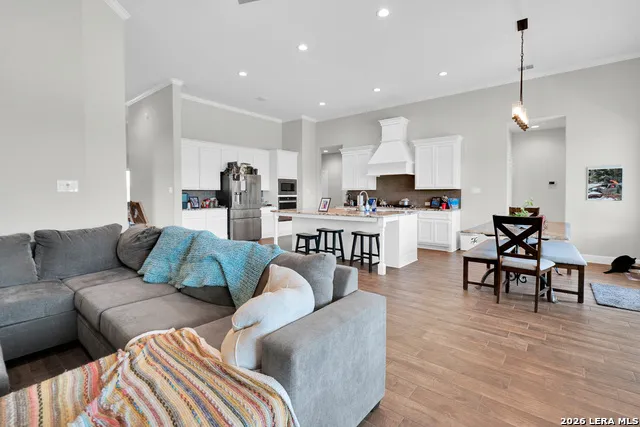 116 Manuel Herrera Blanco, TX 78606