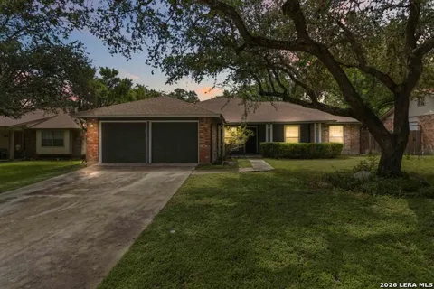 1718 Forest Spring