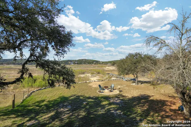 622 Pebble Beach Lakehills, TX 78063
