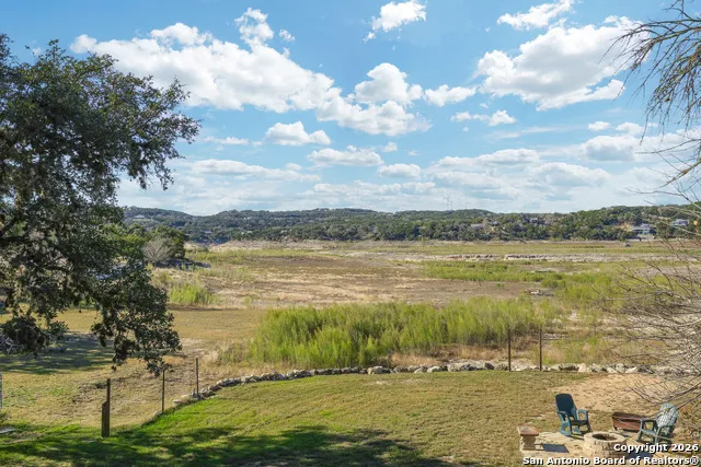 622 Pebble Beach Lakehills, TX 78063