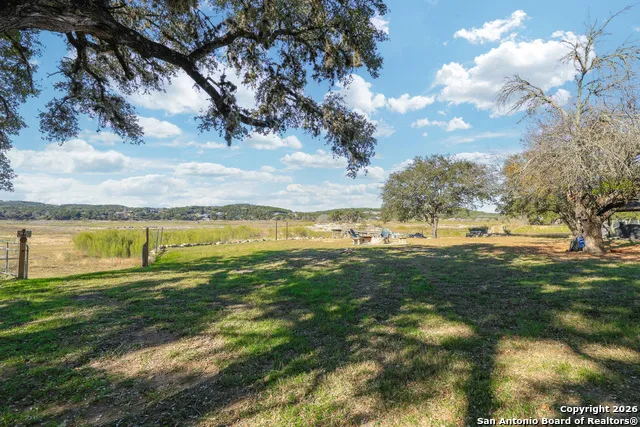 622 Pebble Beach Lakehills, TX 78063