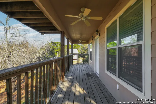 622 Pebble Beach Lakehills, TX 78063