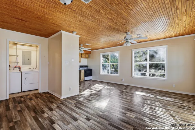 622 Pebble Beach Lakehills, TX 78063