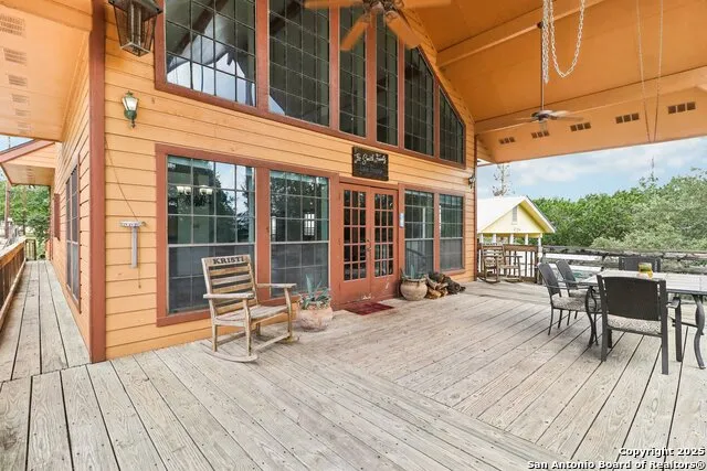 1551 Pebble Beach Lakehills, TX 78063