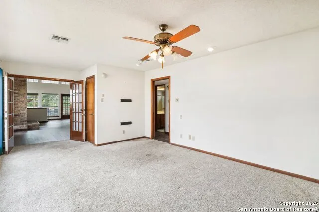 1551 Pebble Beach Lakehills, TX 78063