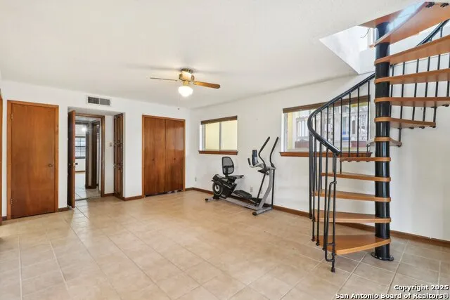 1551 Pebble Beach Lakehills, TX 78063