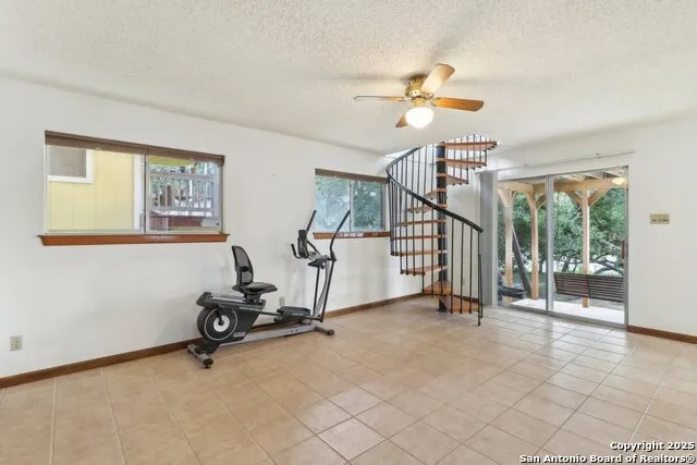 1551 Pebble Beach Lakehills, TX 78063