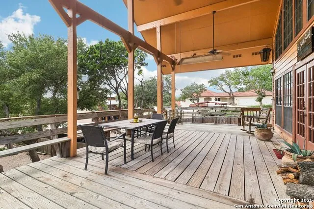 1551 Pebble Beach Lakehills, TX 78063