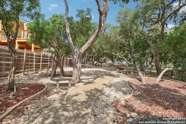 1551 Pebble Beach Lakehills, TX 78063