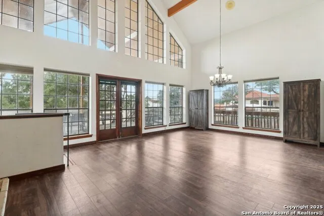1551 Pebble Beach Lakehills, TX 78063