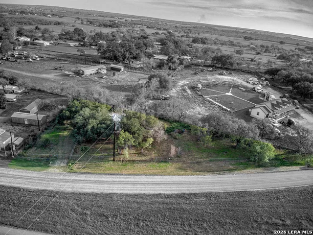 17770 INTERSTATE 35 S Lytle, TX 78052