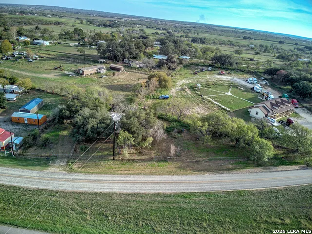 17770 INTERSTATE 35 S Lytle, TX 78052
