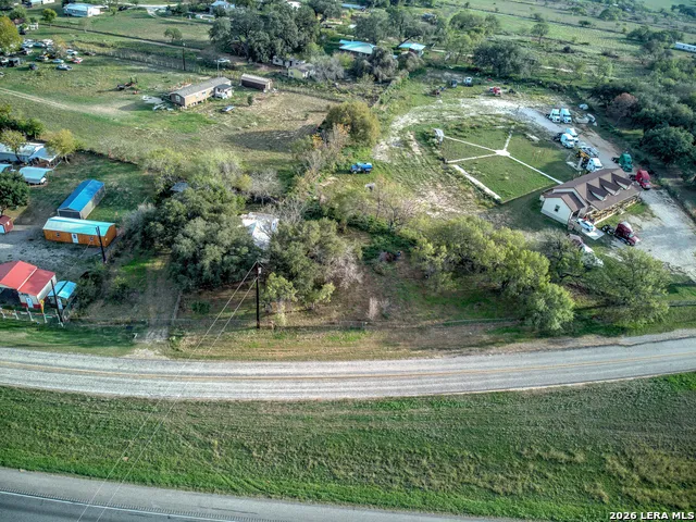 17770 INTERSTATE 35 S Lytle, TX 78052