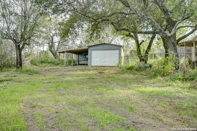 17770 INTERSTATE 35 S Lytle, TX 78052