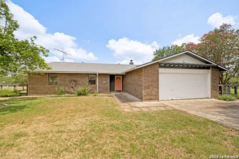 270 BRIARWOOD CIR