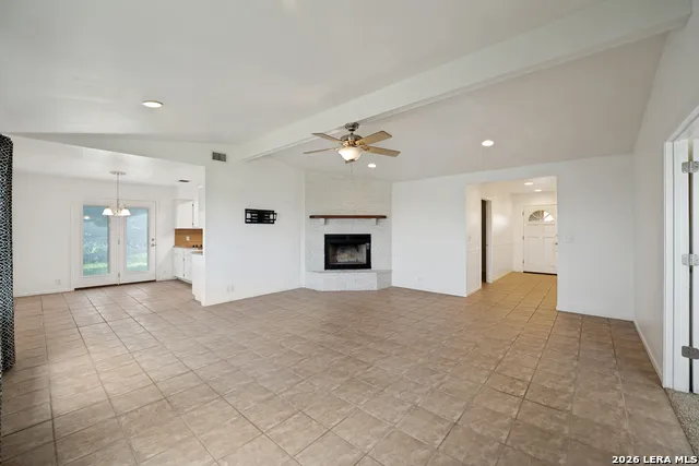 270 BRIARWOOD CIR Bandera, TX 78003