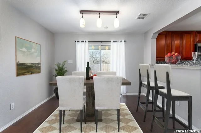9359 Maple Silver San Antonio, TX 78254