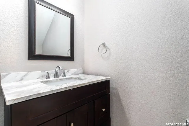 9359 Maple Silver San Antonio, TX 78254