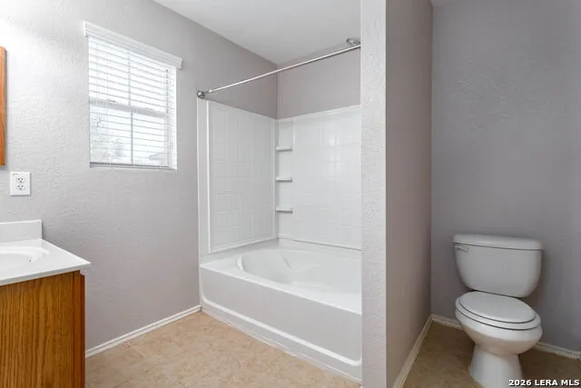 9359 Maple Silver San Antonio, TX 78254