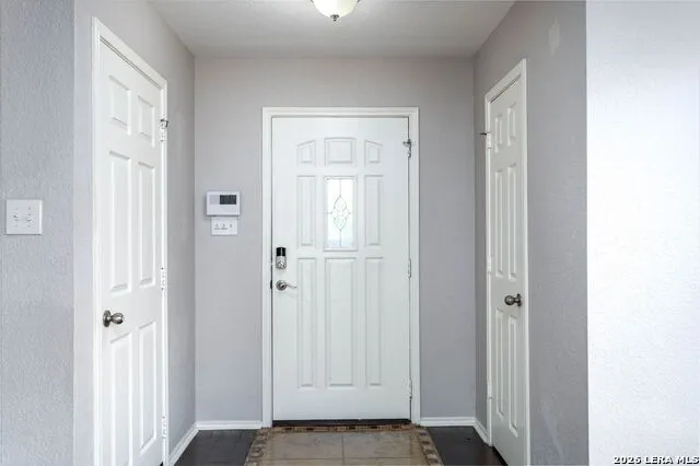 9359 Maple Silver San Antonio, TX 78254