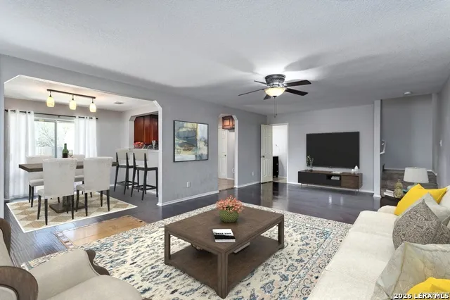 9359 Maple Silver San Antonio, TX 78254