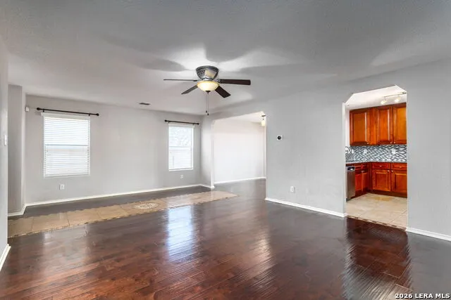 9359 Maple Silver San Antonio, TX 78254