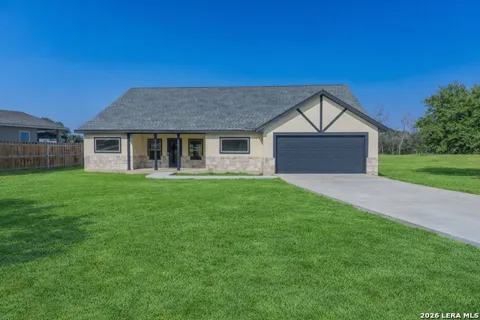 185 E Medium Meadow