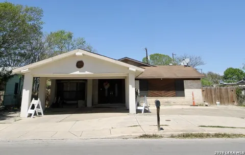 3507 Fairmeadows