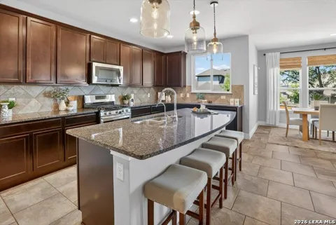 7407 Valle Msn