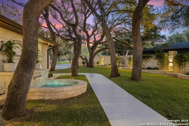 1310 Oak Springs Rd Kingsland, TX 78639