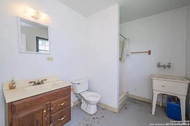 519 FM 623 Pettus, TX 78146