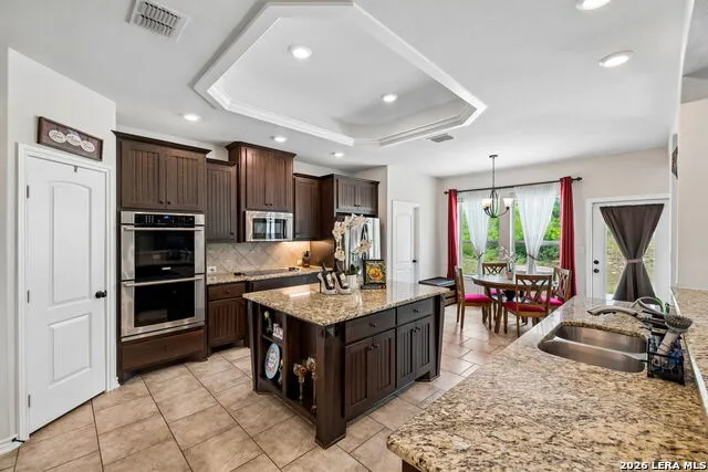 1544 COUNTY ROAD 2801 E Mico, TX 78056