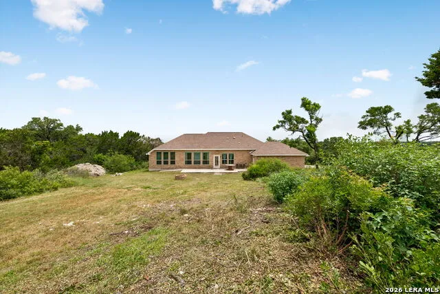 1544 COUNTY ROAD 2801 E Mico, TX 78056