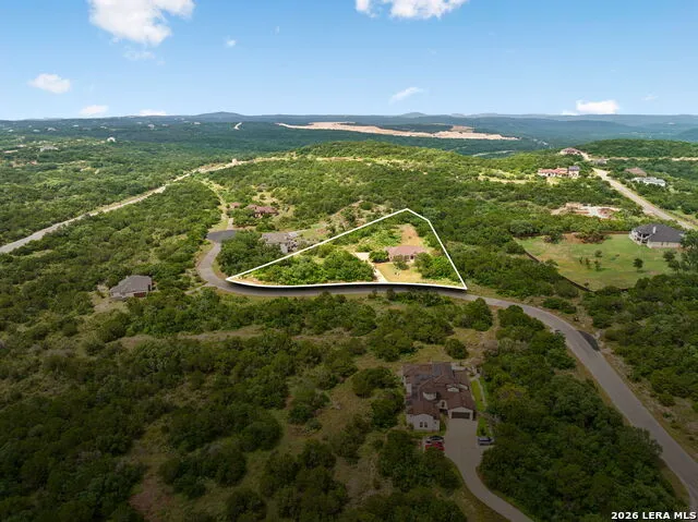 1544 COUNTY ROAD 2801 E Mico, TX 78056