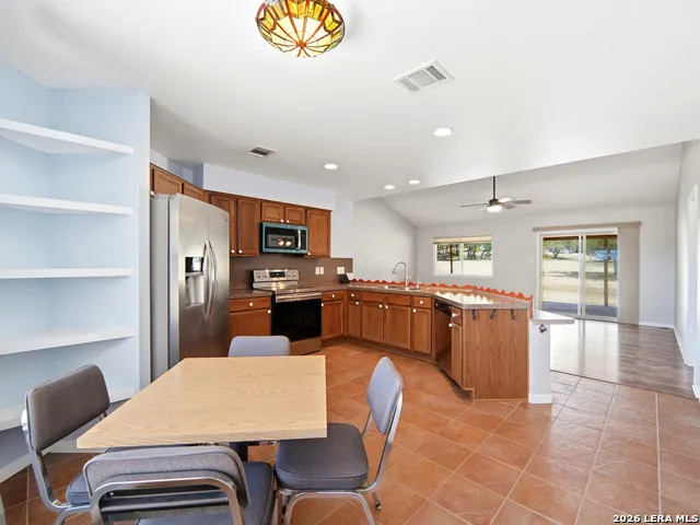 342 CHIPMAN CT Bandera, TX 78003