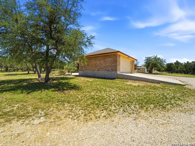 342 CHIPMAN CT Bandera, TX 78003