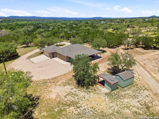 342 CHIPMAN CT Bandera, TX 78003