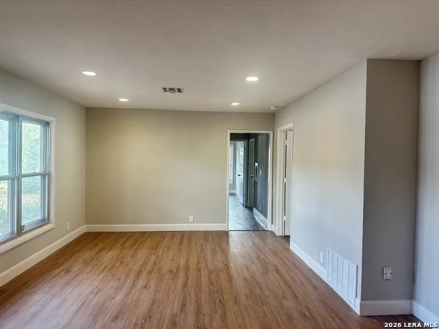 740 Rittiman Rd Terrell Hills, TX 78209
