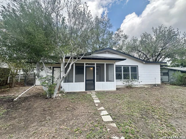 740 Rittiman Rd Terrell Hills, TX 78209